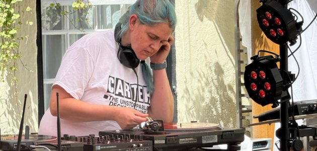 Los Amigos Vinyl DJ Collective